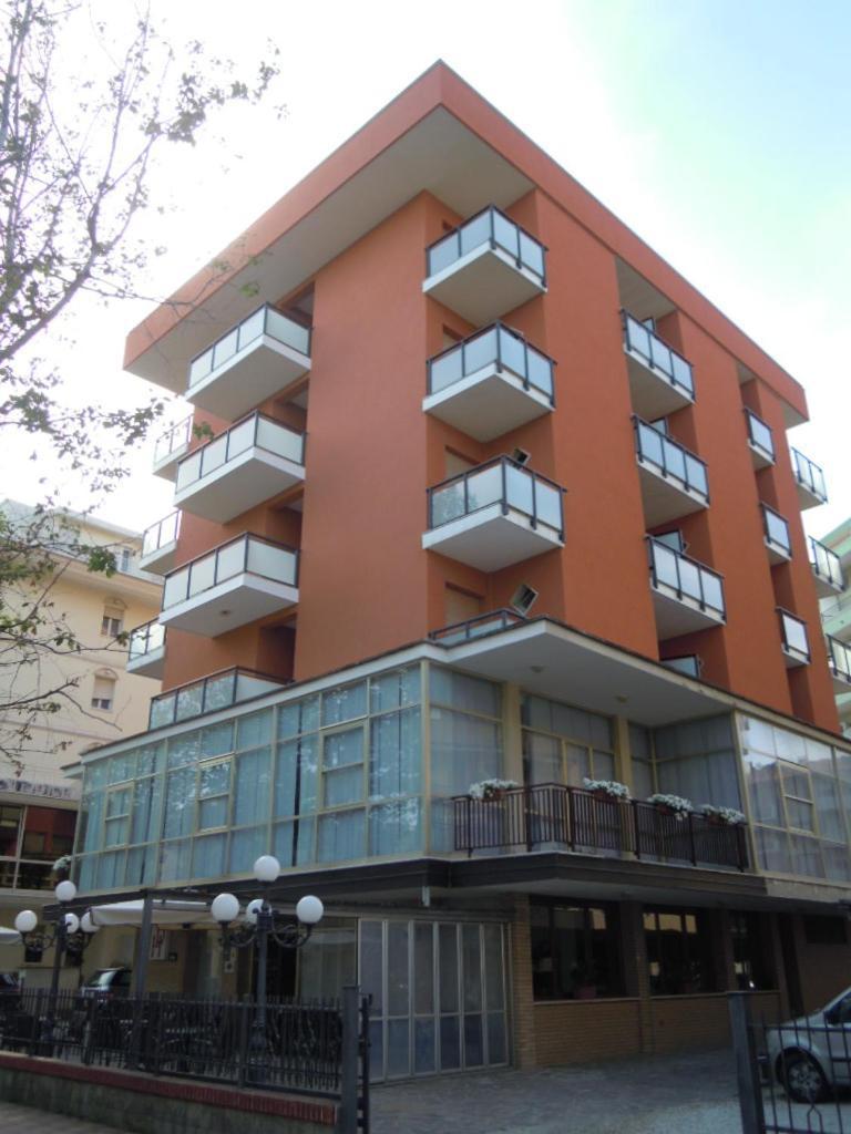 Hotel Darsena Чезенатіко Екстер'єр фото